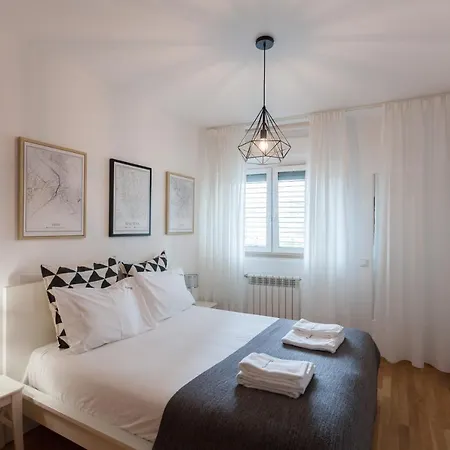 Flh Expo Family Flat With Balcony * Lissabon