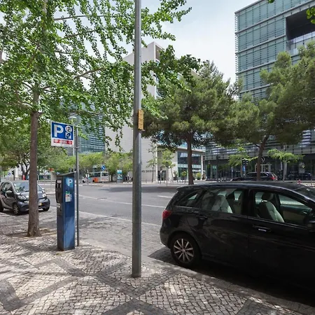 Appartement Flh Expo Family Flat With Balcony Lissabon